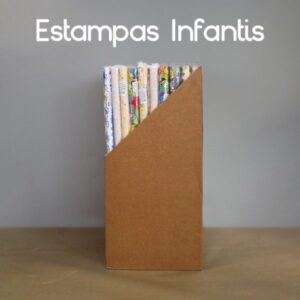 Display com Rolinhos de Papel de Presente C/ 50UN